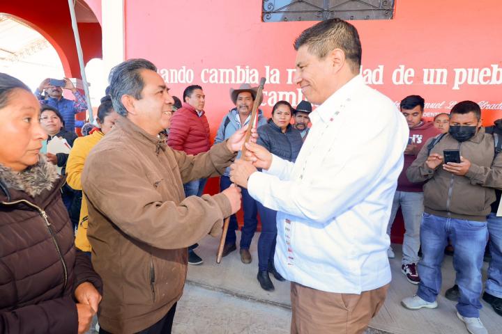 Salomón Jara Cruz en la Sierra Sur de Oaxaca